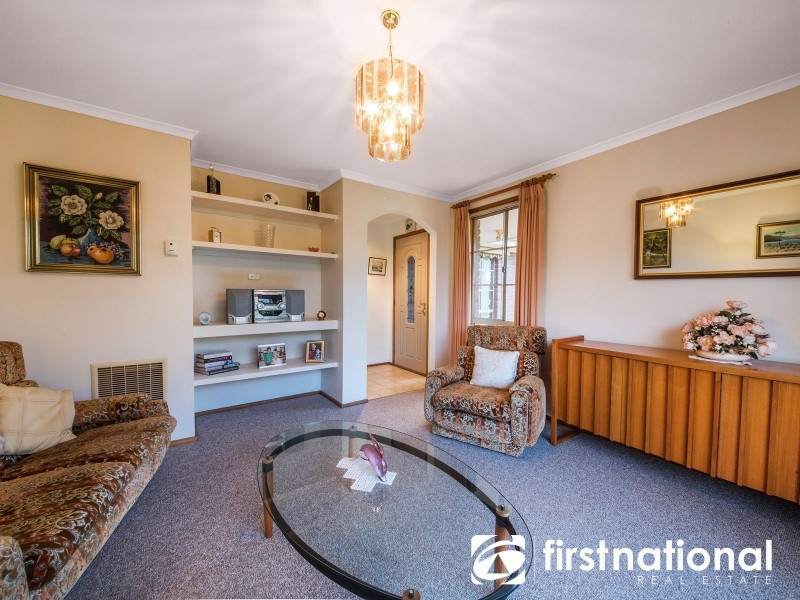 1/1 Blackwood Drive, Narre Warren VIC 3805