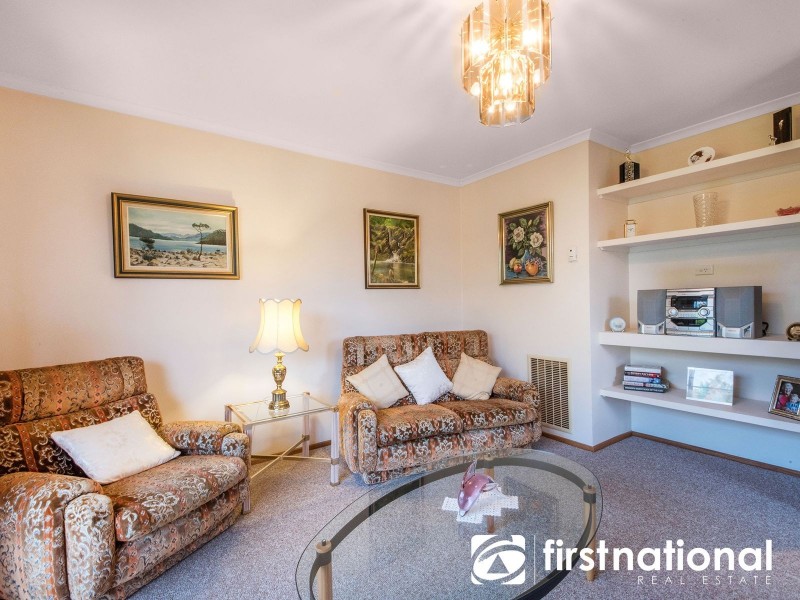 1/1 Blackwood Drive, Narre Warren VIC 3805