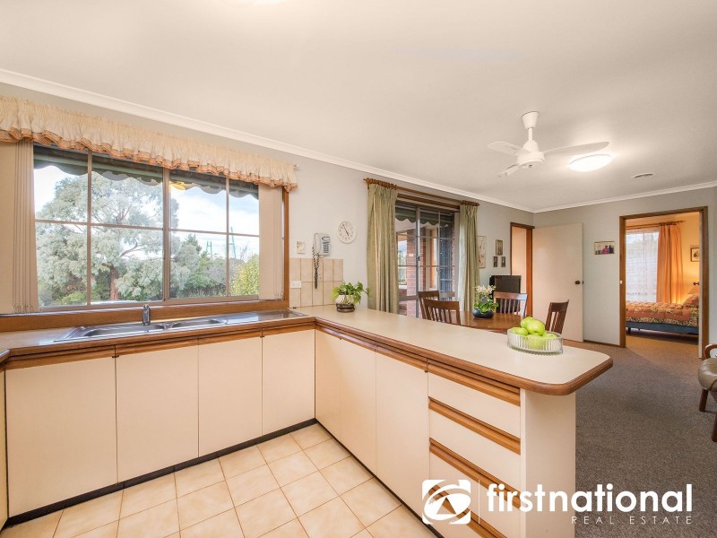 1/1 Blackwood Drive, Narre Warren VIC 3805