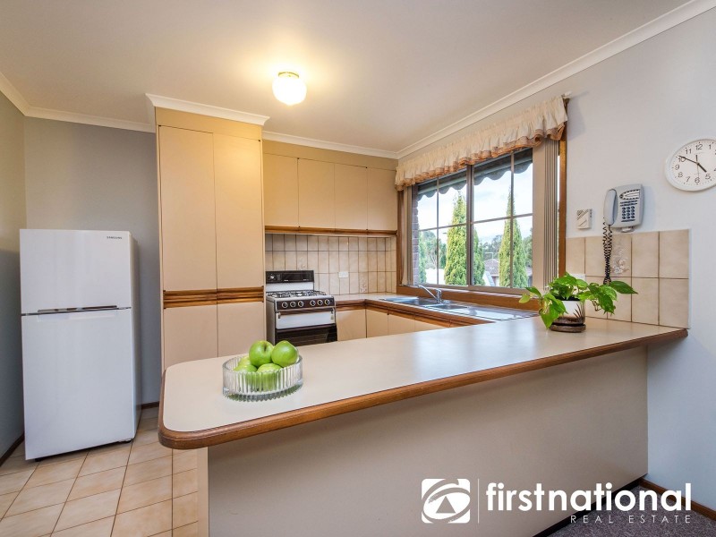 1/1 Blackwood Drive, Narre Warren VIC 3805