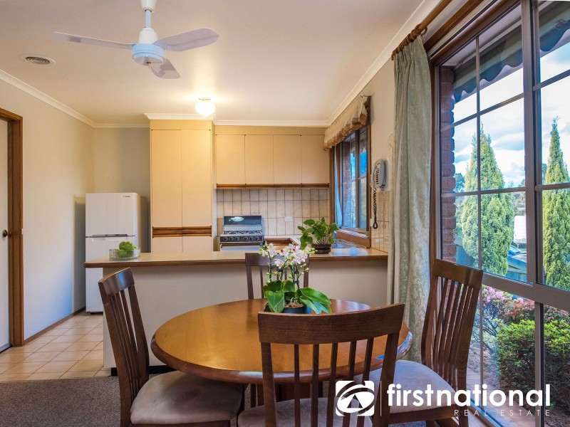 1/1 Blackwood Drive, Narre Warren VIC 3805