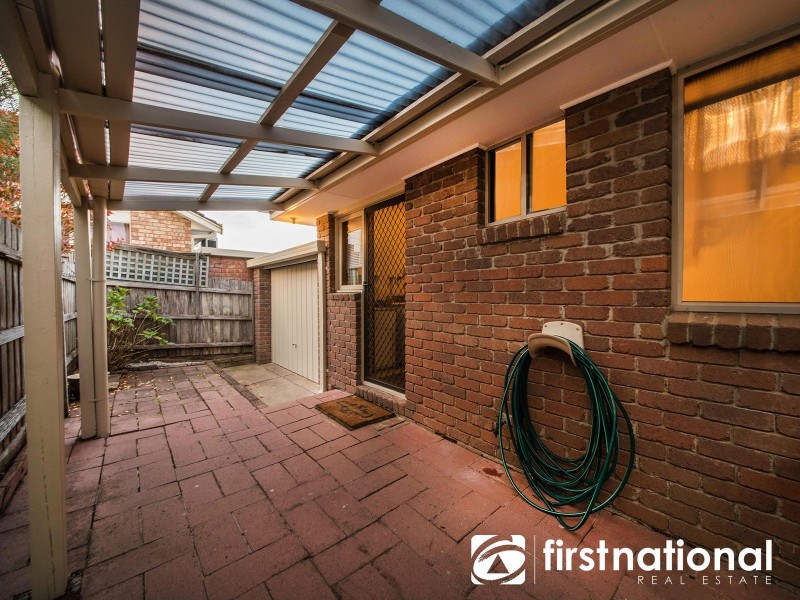 1/1 Blackwood Drive, Narre Warren VIC 3805