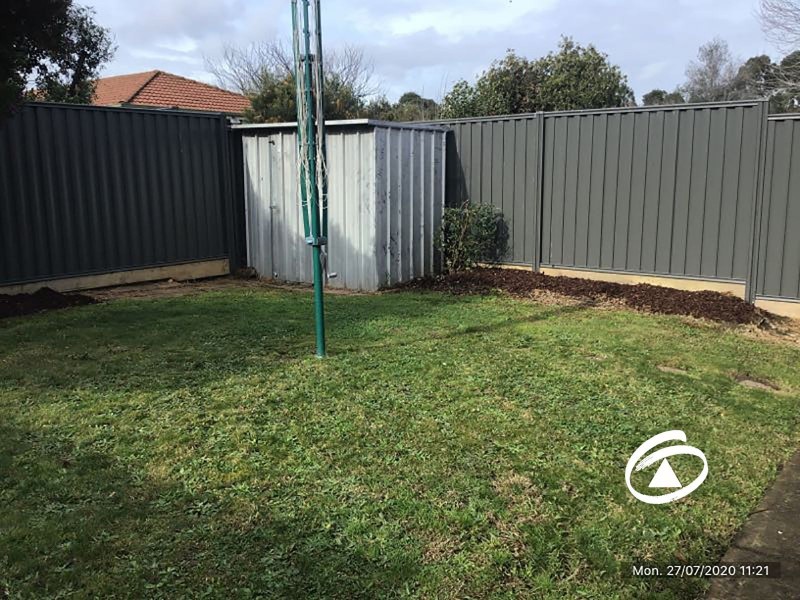 8 Mirrabook Court, Berwick VIC 3806