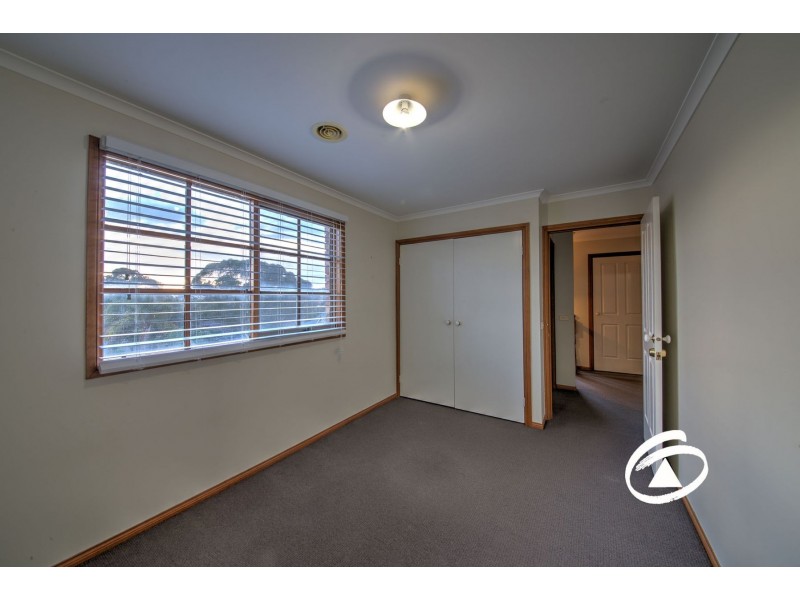 2 Dulkara Place, Berwick VIC 3806