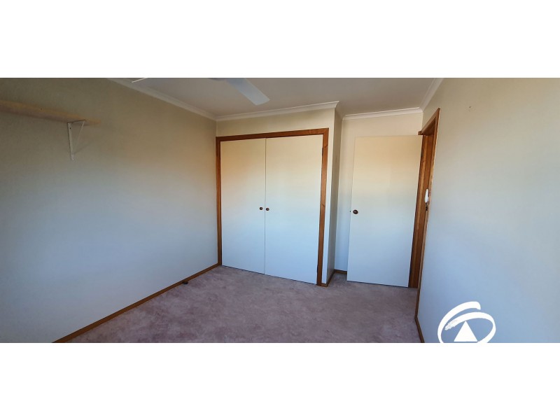 4 Astran Court, Endeavour Hills VIC 3802