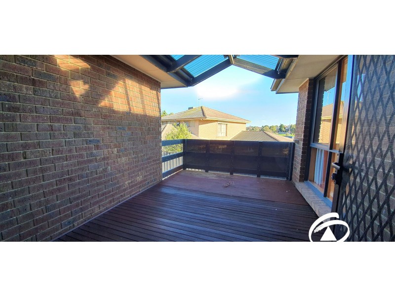 4 Astran Court, Endeavour Hills VIC 3802