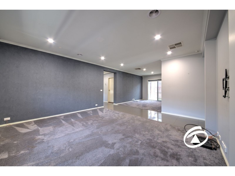 743 Glasscocks Road, Narre Warren South VIC 3805