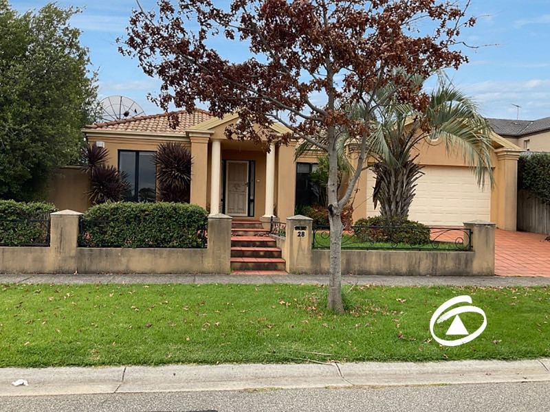 28 Loxley Boulevard, Narre Warren South VIC 3805