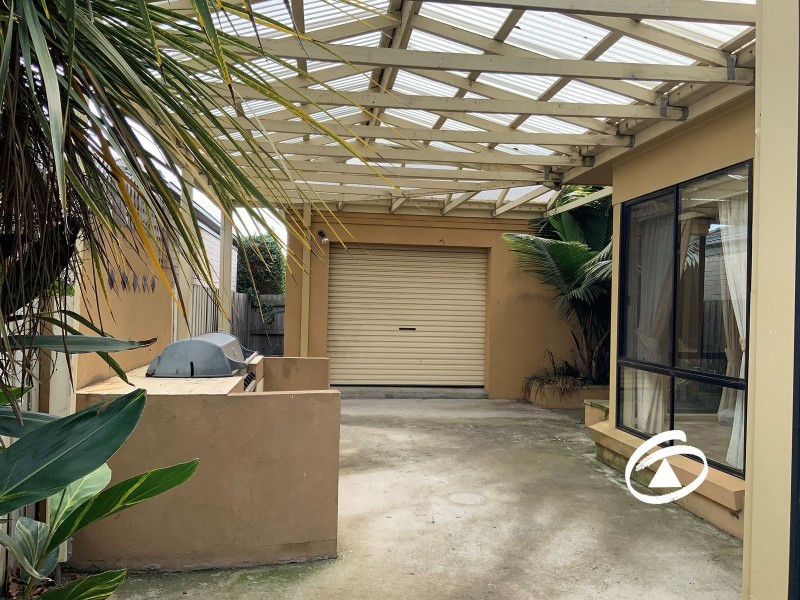 28 Loxley Boulevard, Narre Warren South VIC 3805