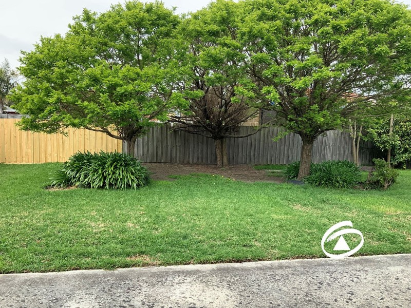 28 Loxley Boulevard, Narre Warren South VIC 3805