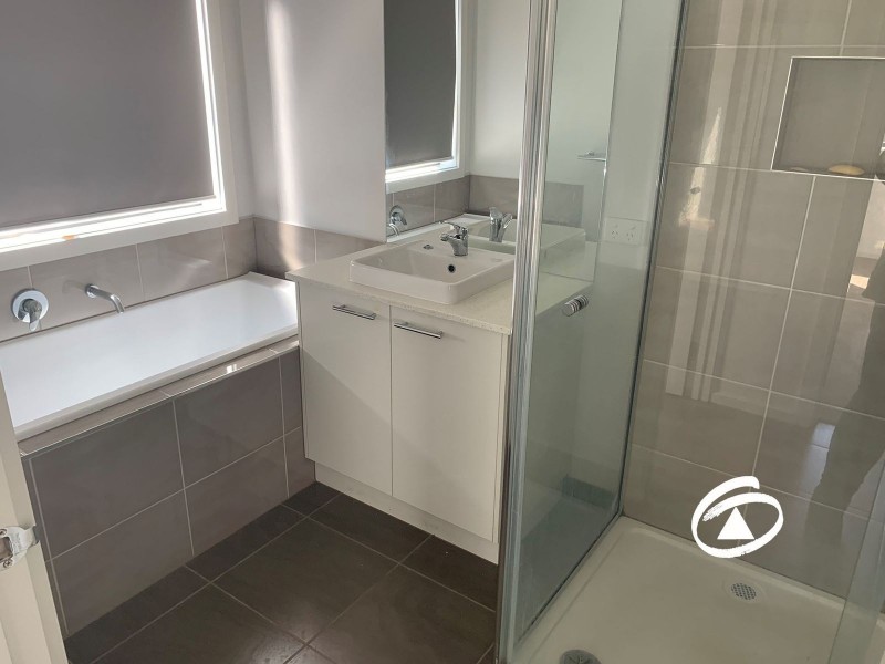 79 Bona Vista Rise, Clyde VIC 3978