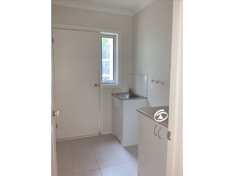 2/6 Elgin Street, Berwick VIC 3806
