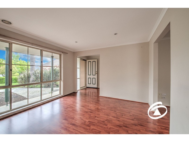 1/5 Honeypot Close, Knoxfield VIC 3180
