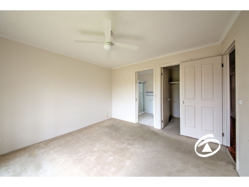 1/5 Honeypot Close, Knoxfield VIC 3180