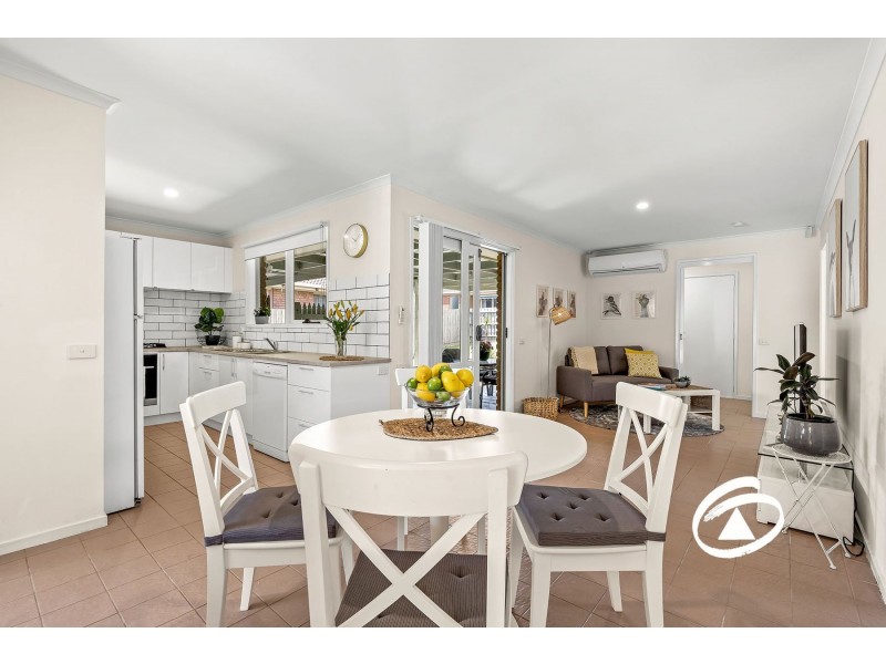 18 Wesley Drive, Narre Warren VIC 3805