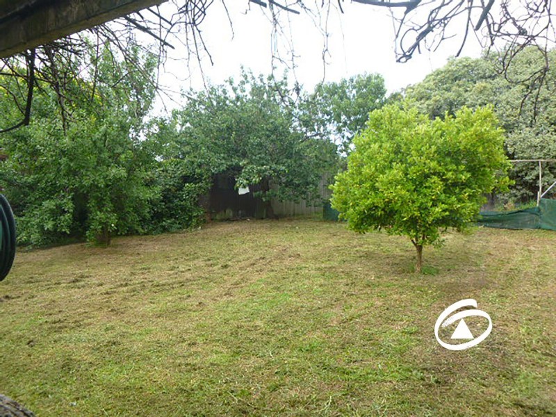 26 Meadow Wood Walk, Narre Warren VIC 3805