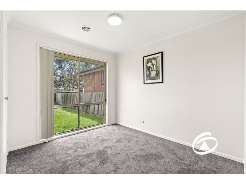 6 Summit Court, Hampton Park VIC 3976