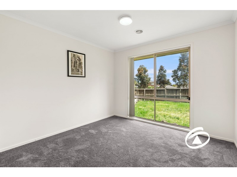 6 Summit Court, Hampton Park VIC 3976