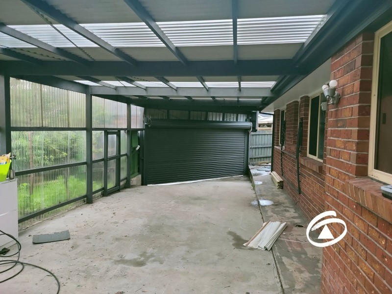 11 Swamp Gum Close, Pakenham VIC 3810