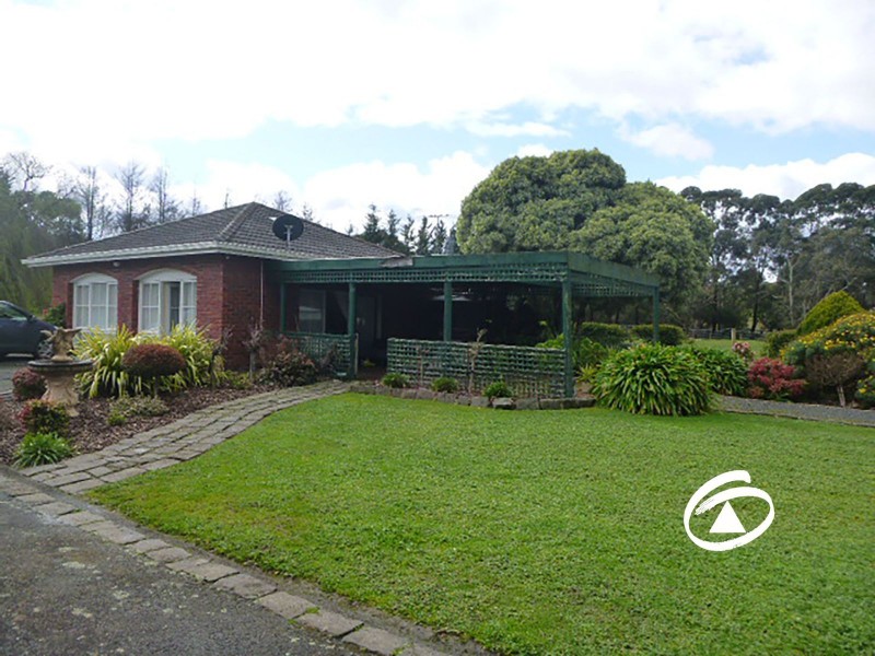 2 Mountain Flat Road, Narre Warren East VIC 3804