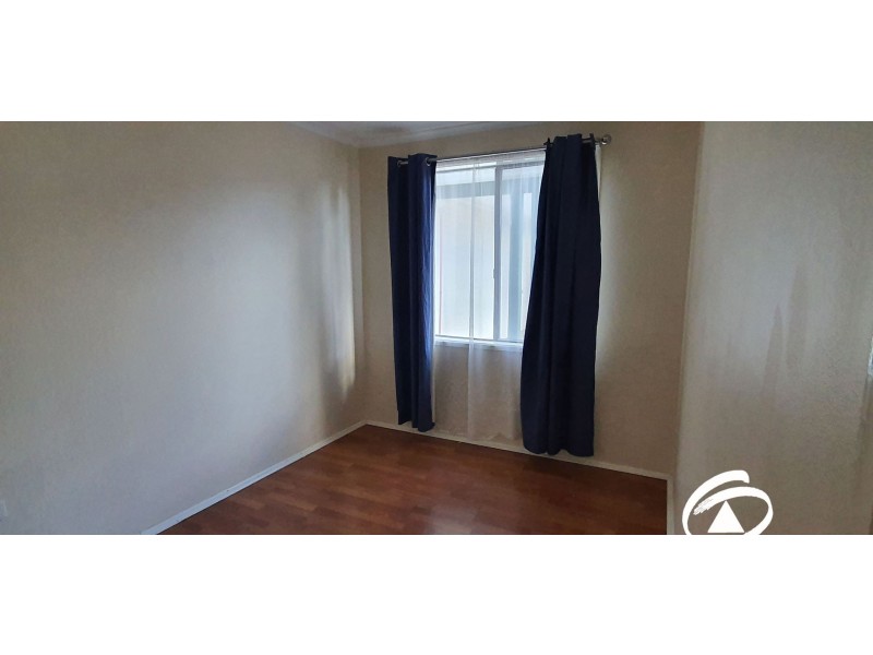 14 Hamilton Drive, Cranbourne North VIC 3977