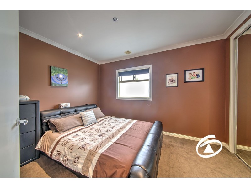 12 Branton Drive, Hampton Park VIC 3976