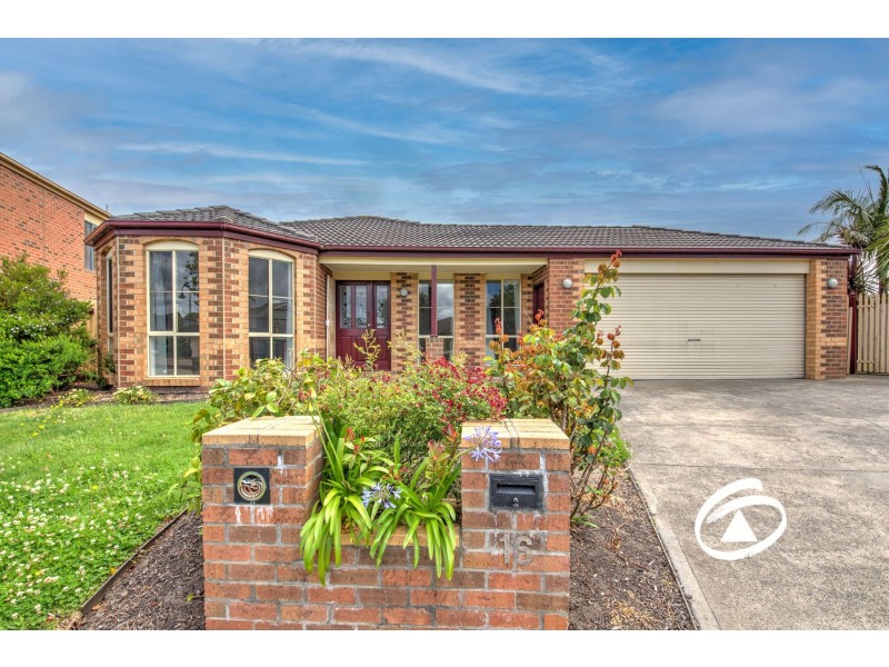 16 Dunmera Crescent, Narre Warren South VIC 3805