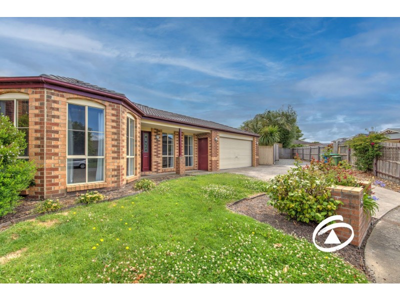 16 Dunmera Crescent, Narre Warren South VIC 3805
