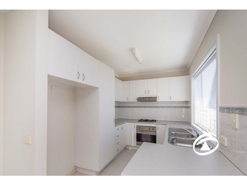 15 Margie Square, Narre Warren South VIC 3805