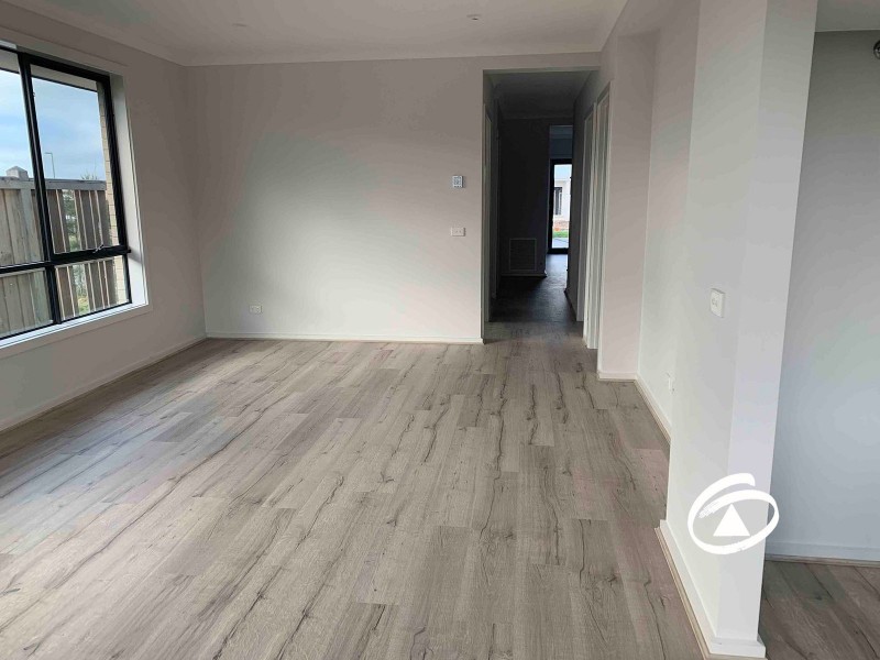 54 Leeson Street, Officer South VIC 3809