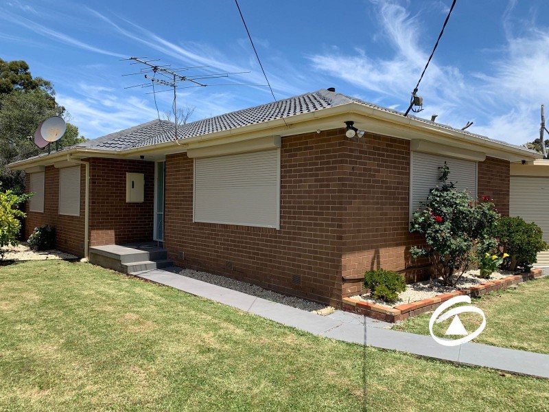 4 Larkrise Court, Narre Warren VIC 3805