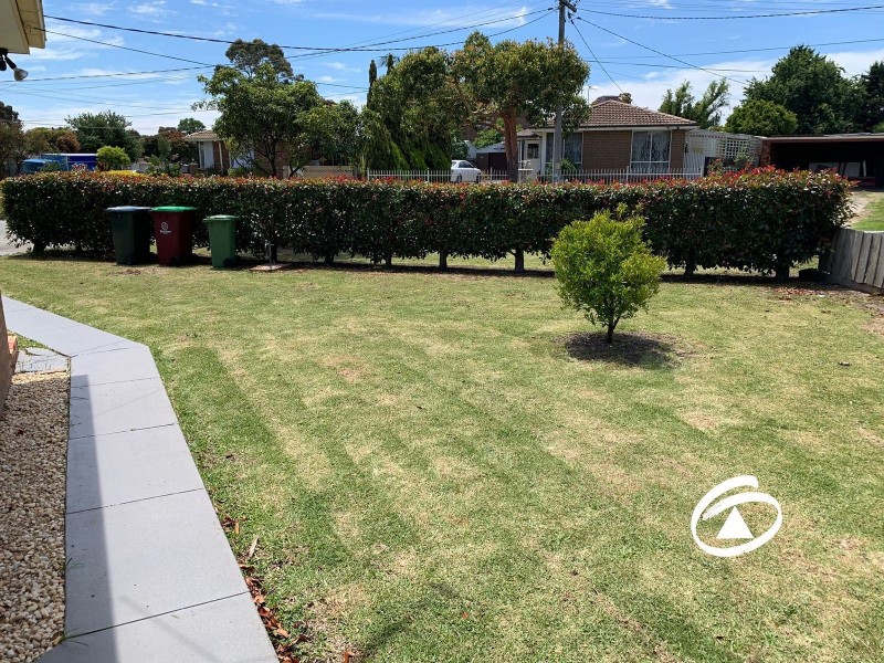 4 Larkrise Court, Narre Warren VIC 3805