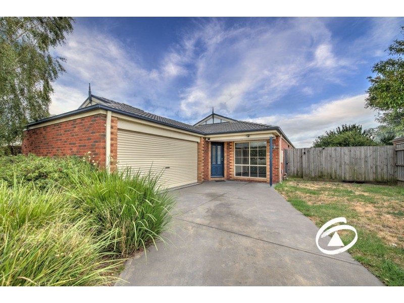 4 Norma Close, Narre Warren South VIC 3805