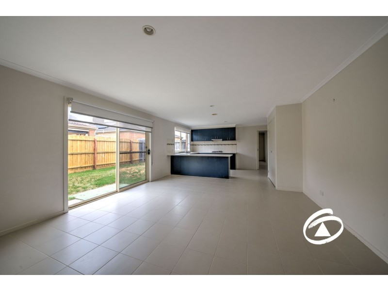 4 Norma Close, Narre Warren South VIC 3805