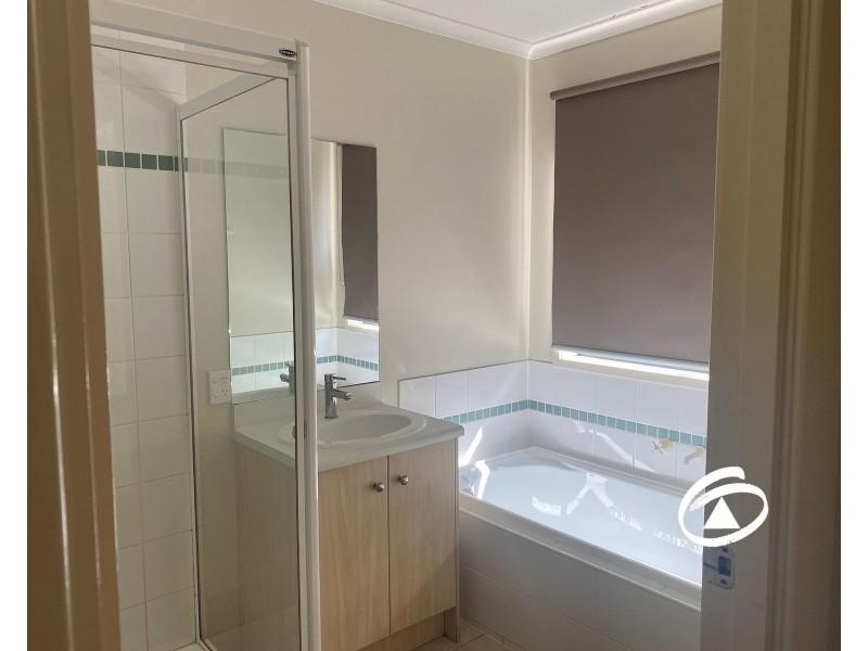 5 Shay Close, Narre Warren South VIC 3805