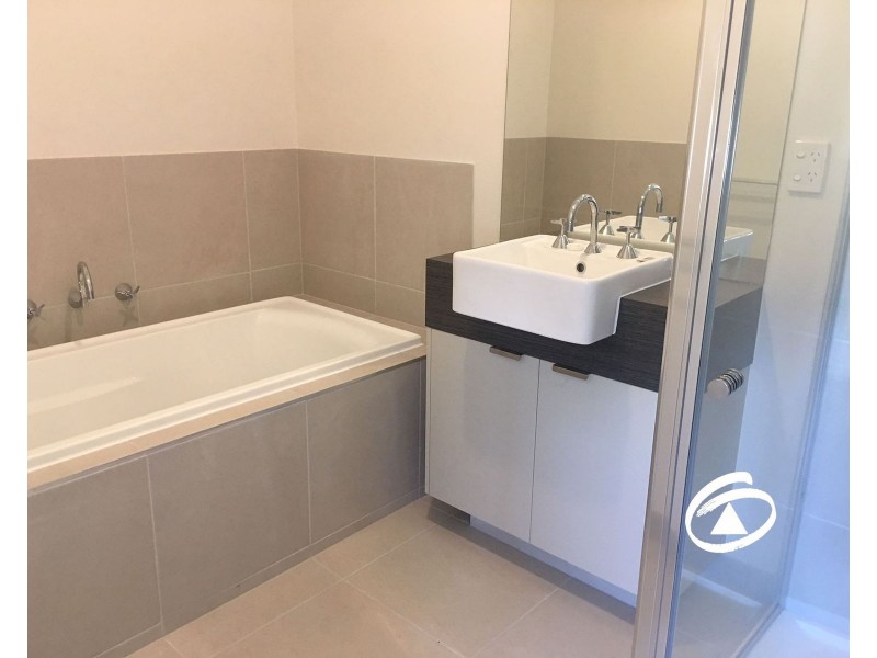 29 Barley Crescent, Clyde North VIC 3978