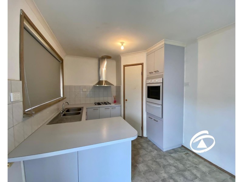 2/13 Shara Court, Narre Warren VIC 3805