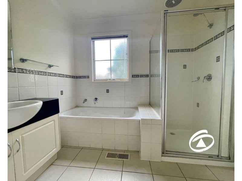 11/1-3 Young Road, Hallam VIC 3803