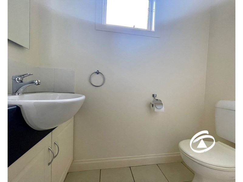 11/1-3 Young Road, Hallam VIC 3803