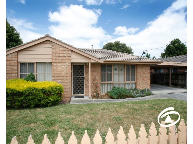 130 Warana Drive, Hampton Park VIC 3976
