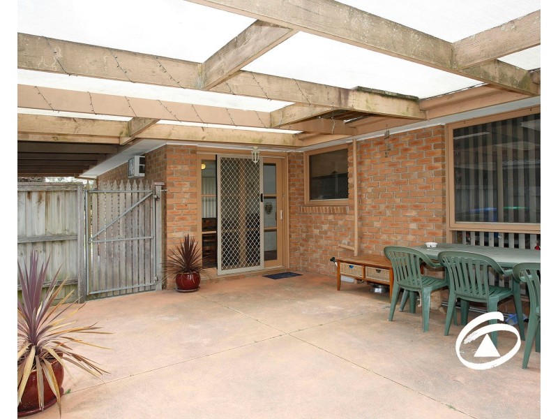 130 Warana Drive, Hampton Park VIC 3976