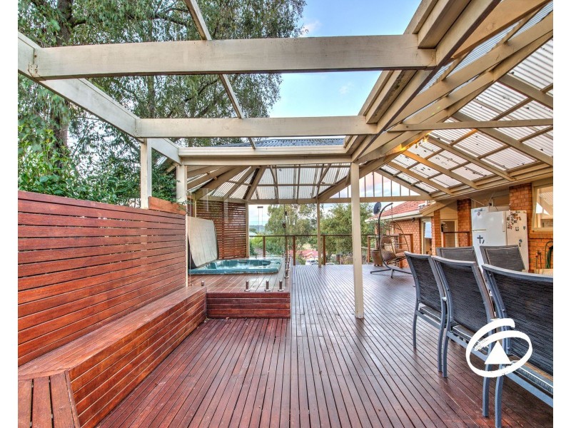 6 Gretel Place, Berwick VIC 3806