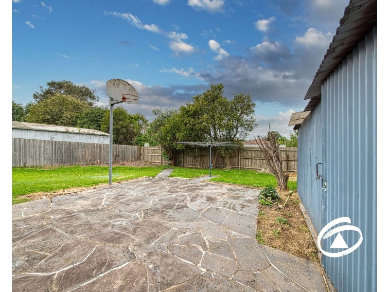 16 Andene Drive, Narre Warren VIC 3805