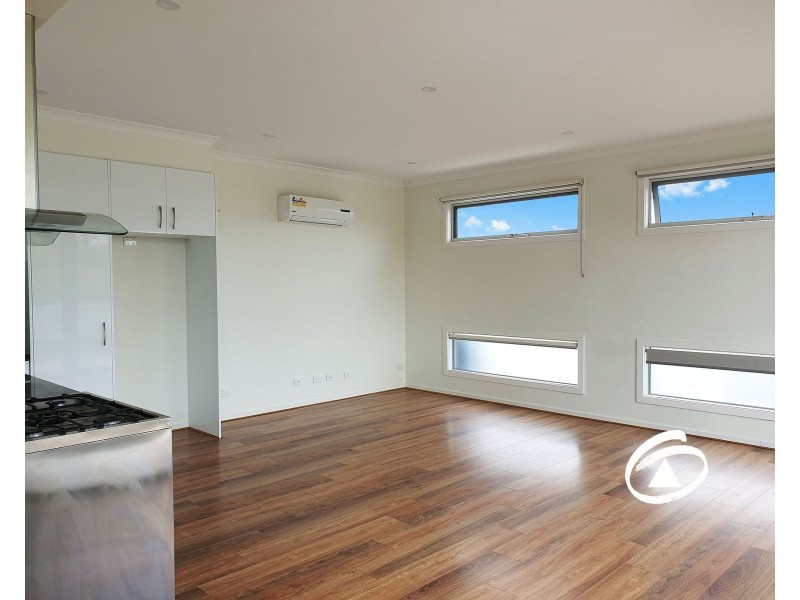 1/13 Grandview Avenue, Dandenong VIC 3175