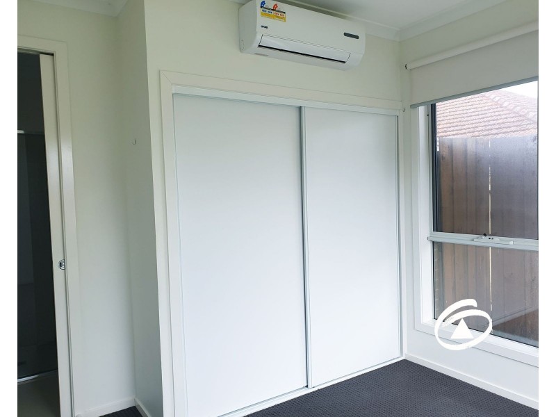 1/13 Grandview Avenue, Dandenong VIC 3175