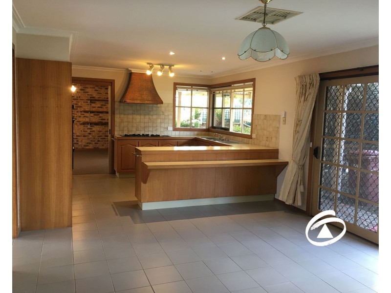 24-26 Claremont Glen, Berwick VIC 3806