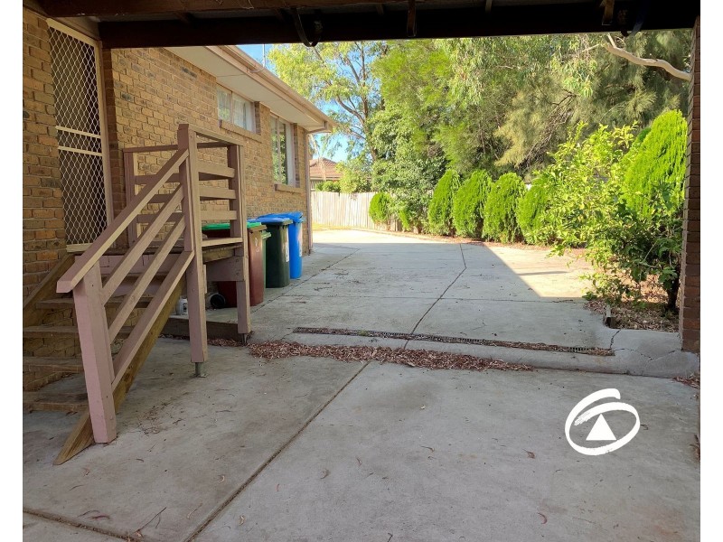 8 Shara Court, Narre Warren VIC 3805