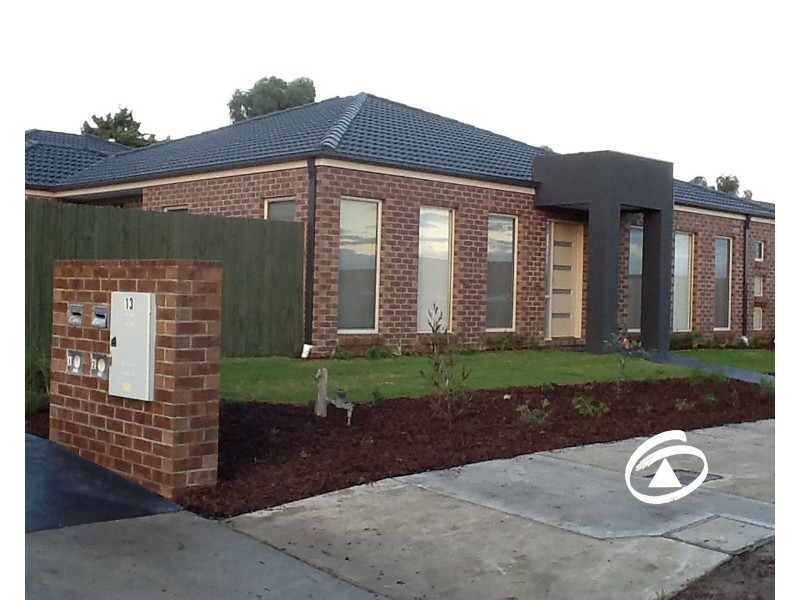 1/13 Damon Close, Narre Warren South VIC 3805
