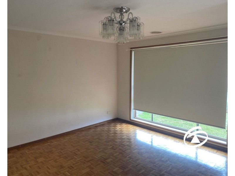 50 Bunbury Avenue, Narre Warren VIC 3805