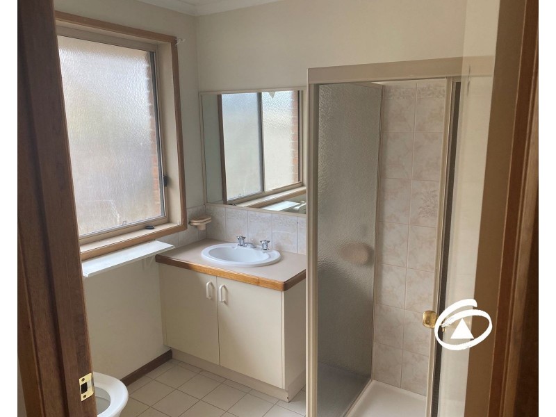 50 Bunbury Avenue, Narre Warren VIC 3805